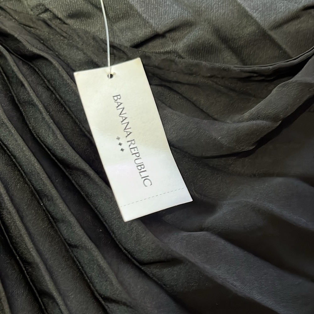 Banana Republic Black One Shoulder Dress - Picture 5 of 6